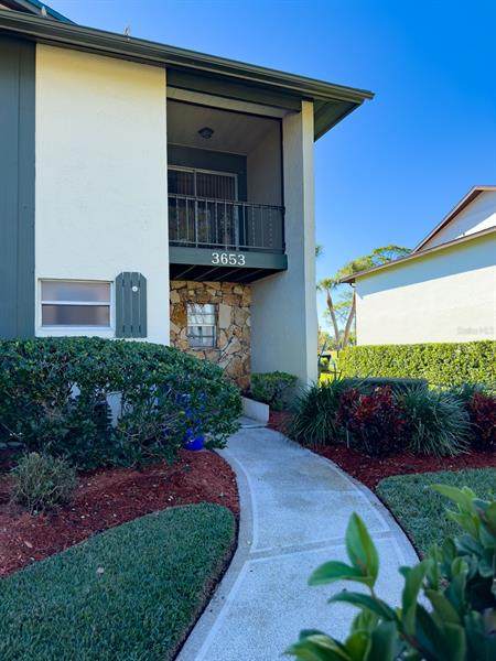 3653 Edgewater Dr - Photo 1