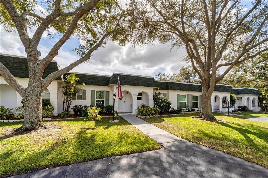 4207 33rd Avenue Drive - Photo 1