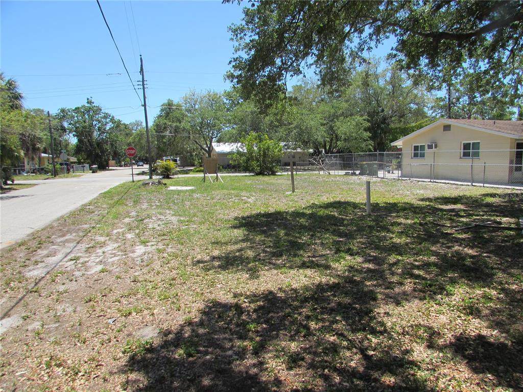 2285 Bay Street - Photo 1