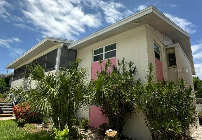 2501 Beneva Road - Photo 1