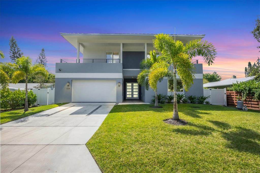 2234 Hibiscus Street - Photo 1