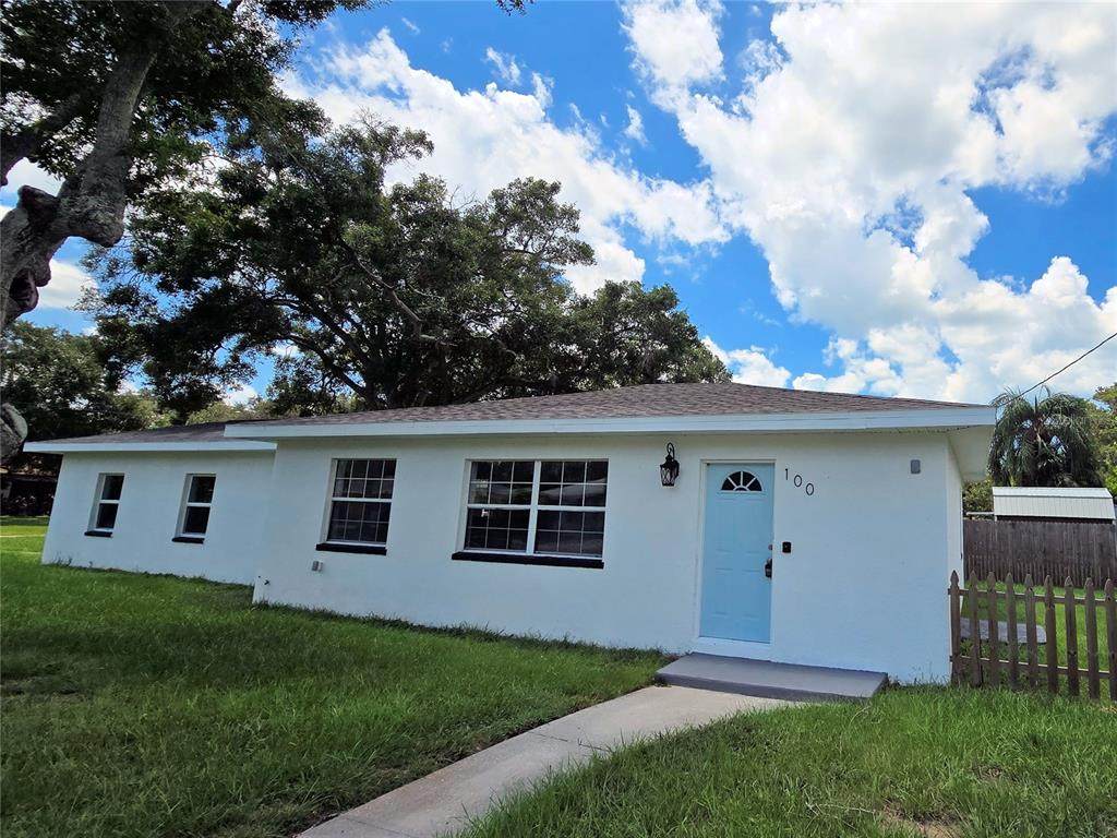 100 Duncan Avenue - Photo 1