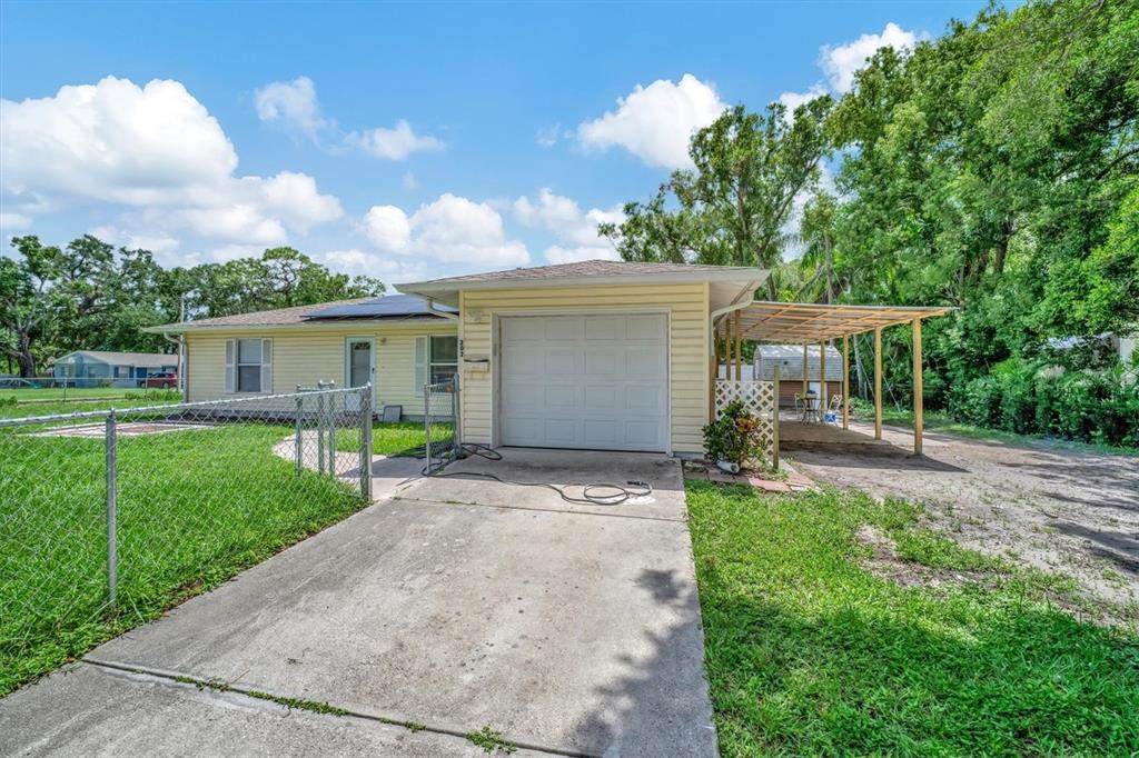 202 24th Street - Photo 1