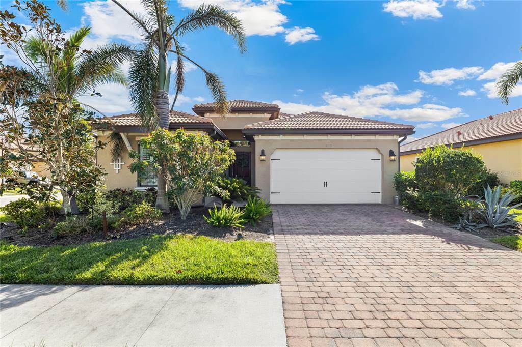 655 Resolute Street - Photo 1