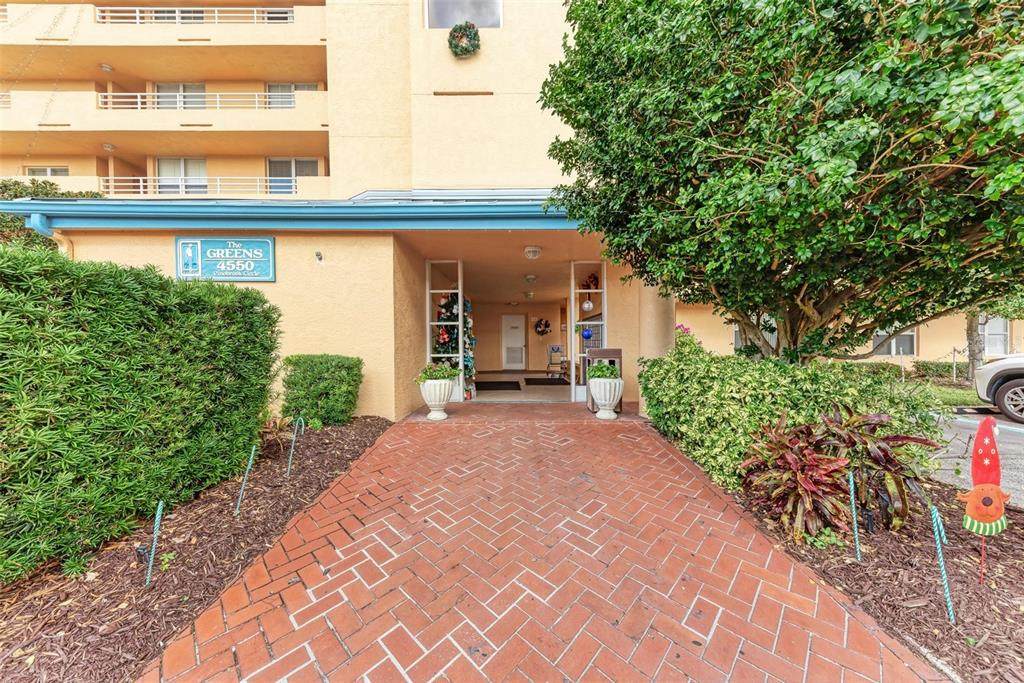 4550 Pinebrook Circle - Photo 1