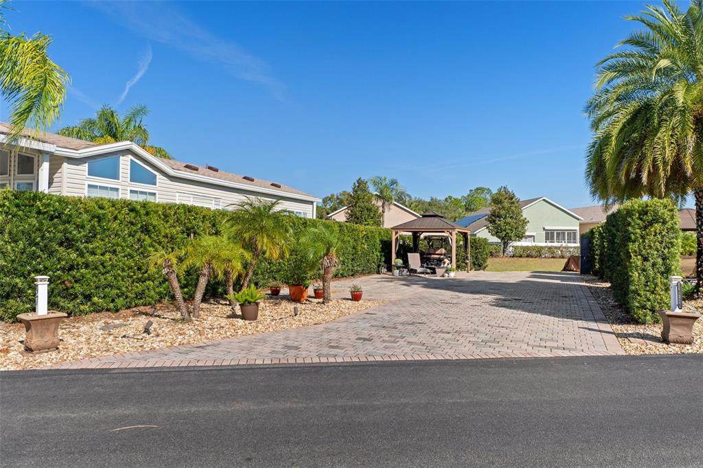 16724 Sunshine Avenue - Photo 1