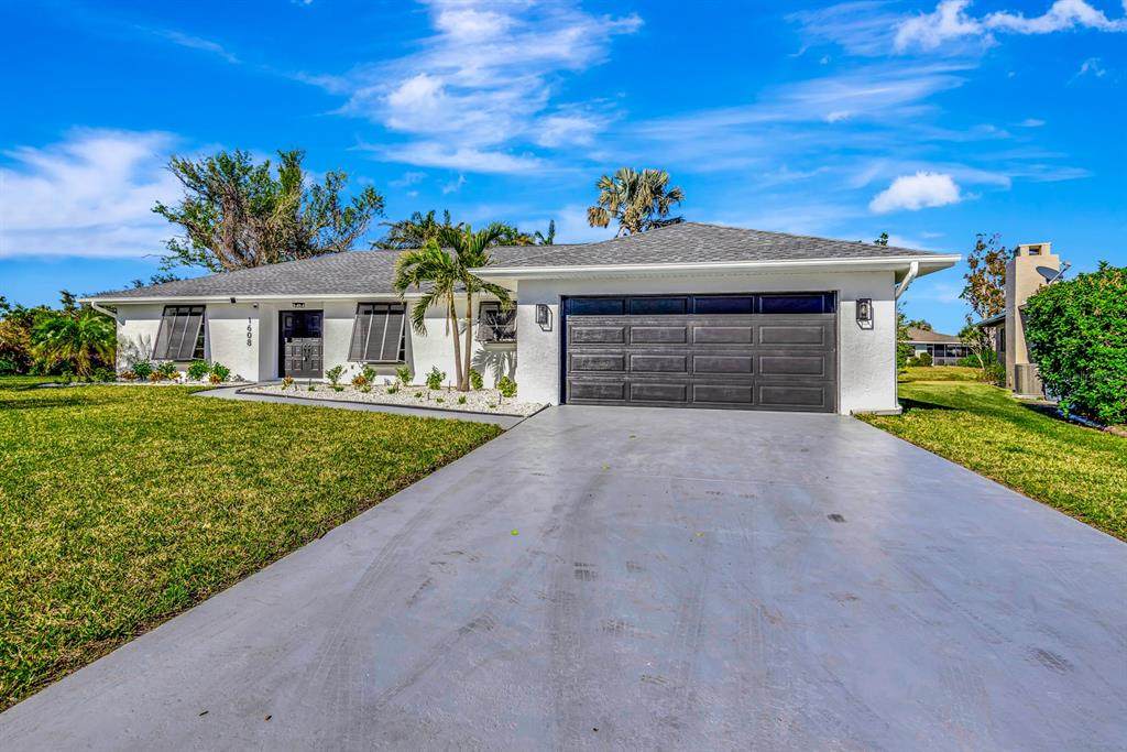 1608 Honey Court - Photo 1