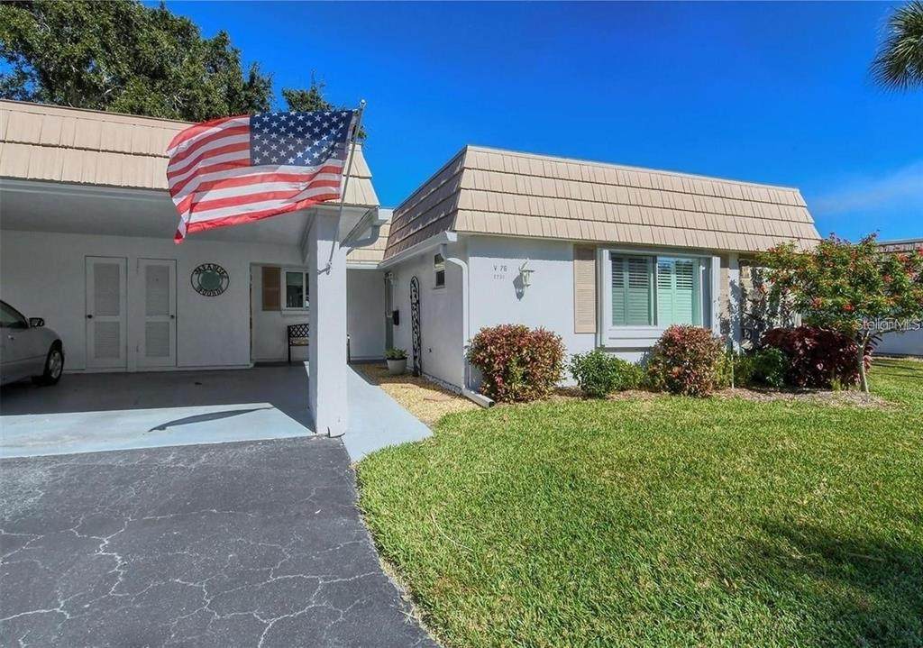 2731 Riverbluff Way - Photo 1