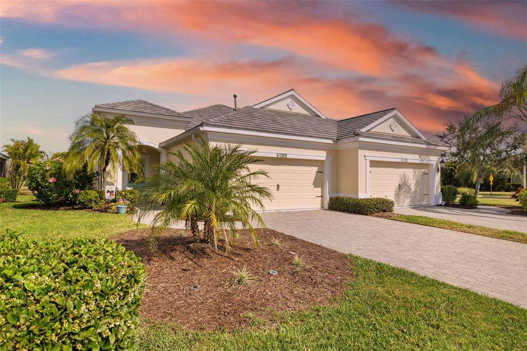 12019 Sawgrass Lake Terrace - Photo 1