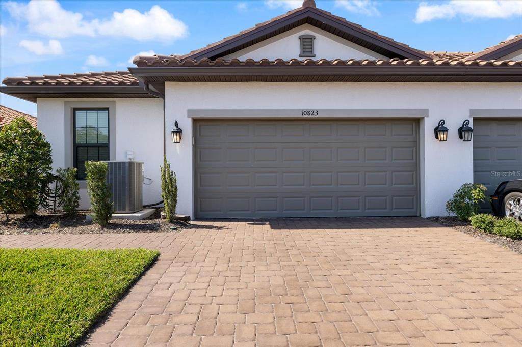 10823 Seasons Way - Photo 1