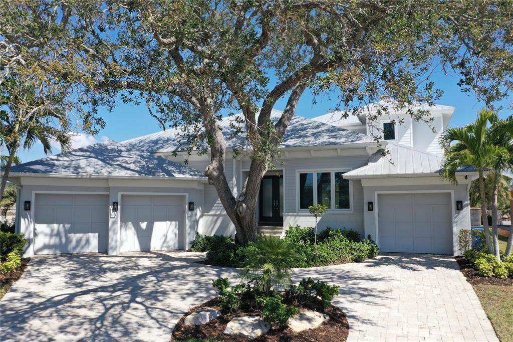 5169 Sandy Shore Avenue - Photo 1