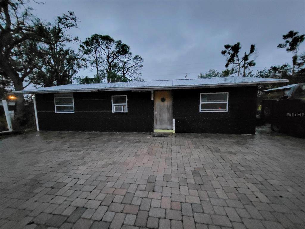 503 Olive Avenue - Photo 1