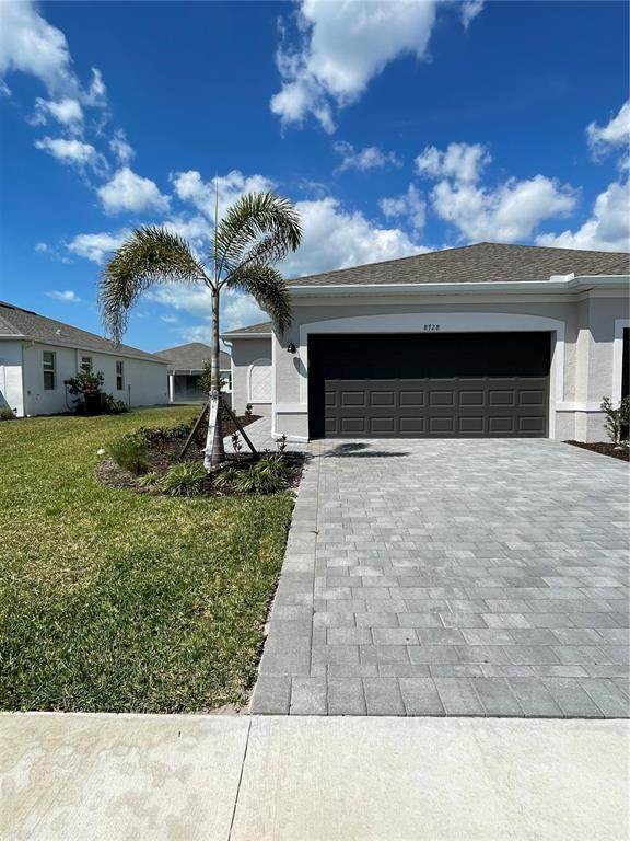 8728 Saint Kitts Circle - Photo 1