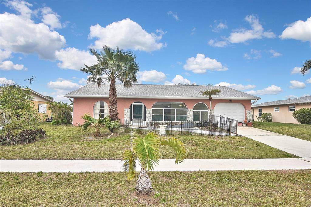 6023 Mayberry Avenue - Photo 1