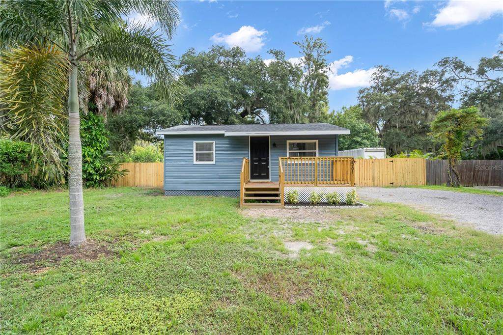 3561 Elfers Pkwy - Photo 1