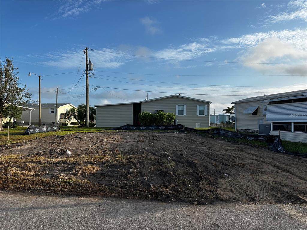 269 Jamaica Drive - Photo 1