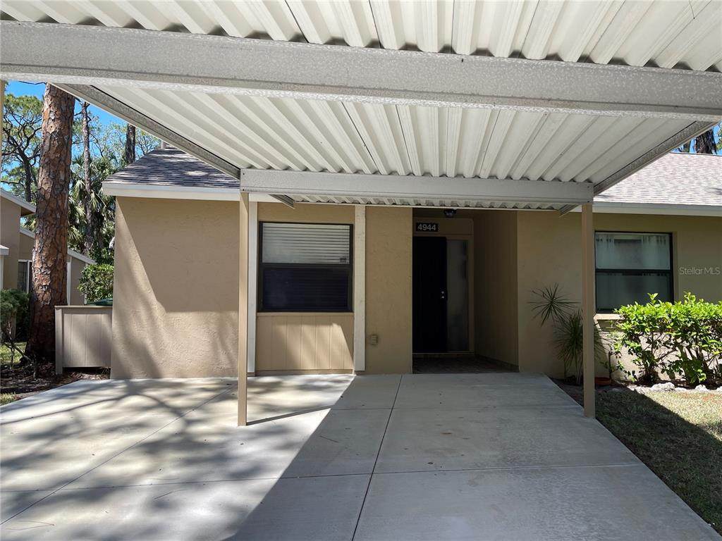 4944 Village Gardens Drive - Photo 1