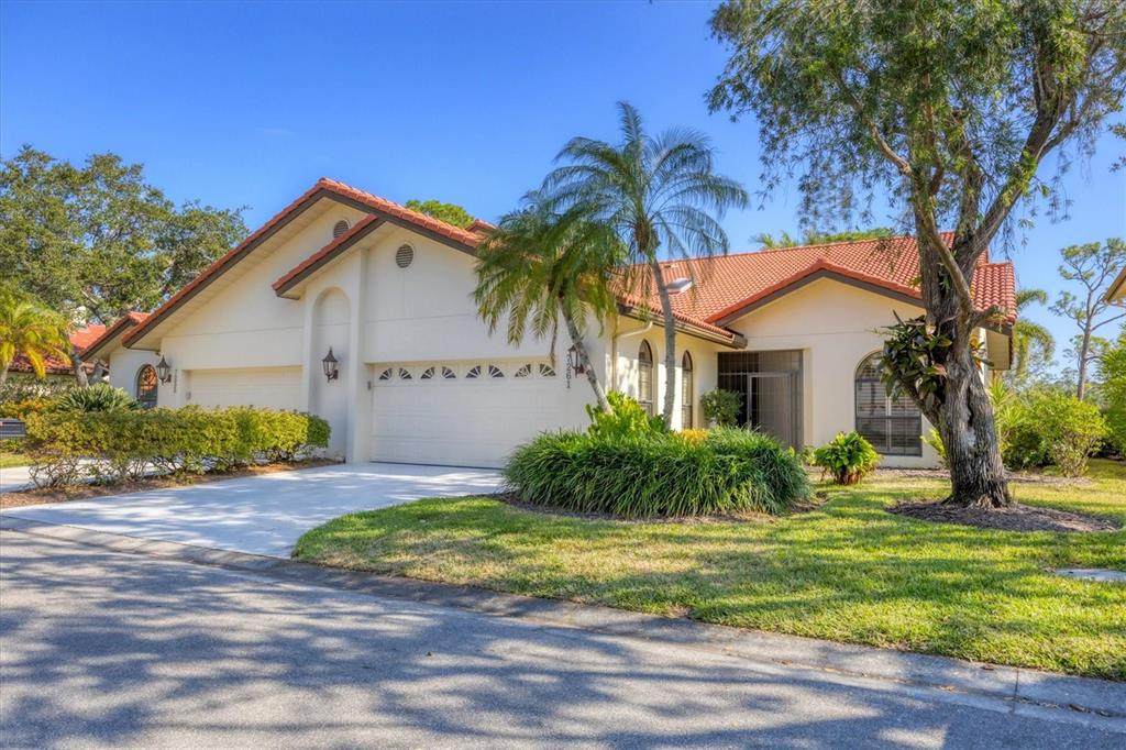 7261 Villa D Este Drive - Photo 1