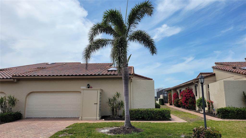 2339 Harbour Oaks Drive - Photo 1