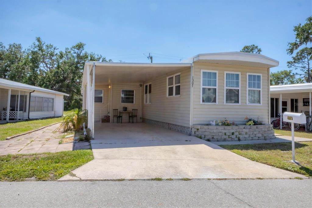 1307 41ST Avenue - Photo 1
