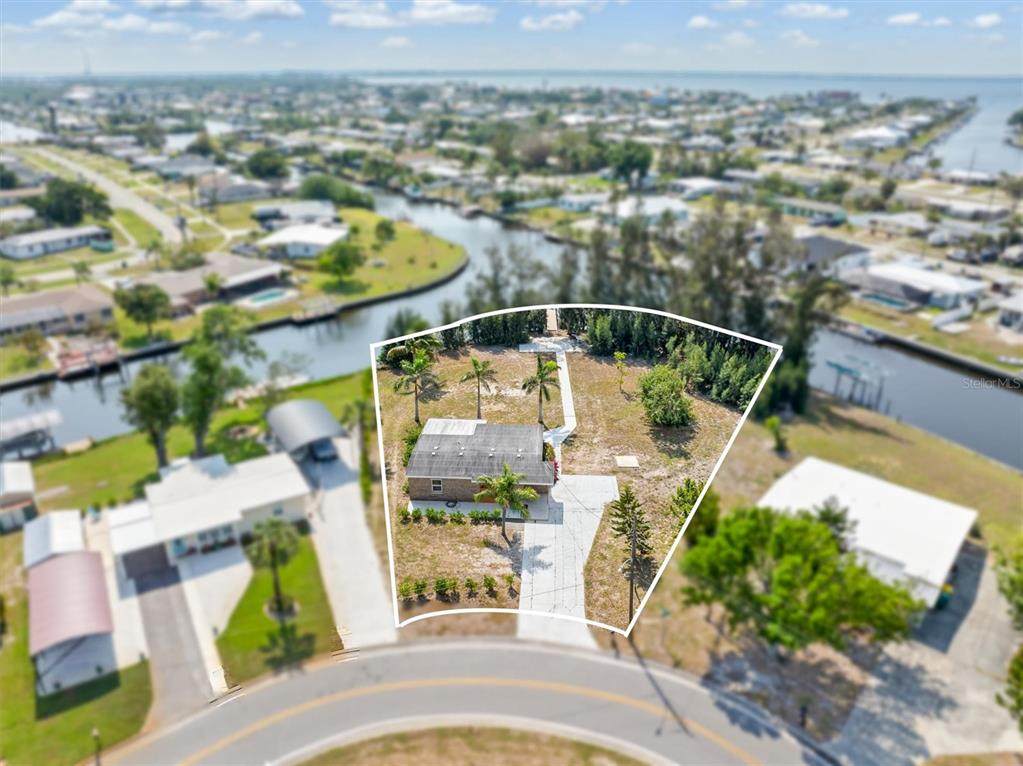 891 Palmetto Drive - Photo 1