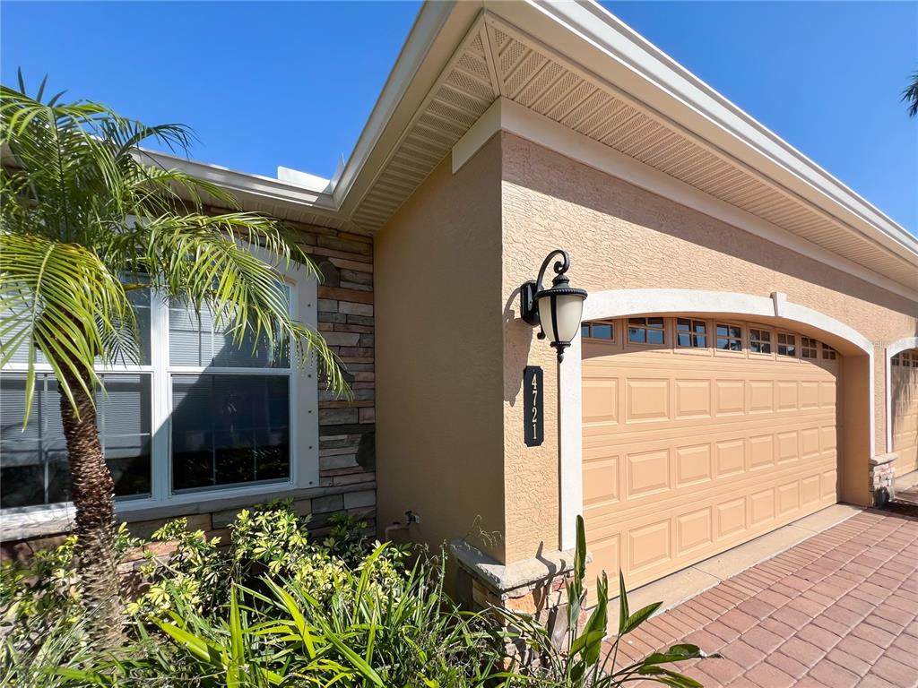 4721 Turnberry Circle - Photo 1