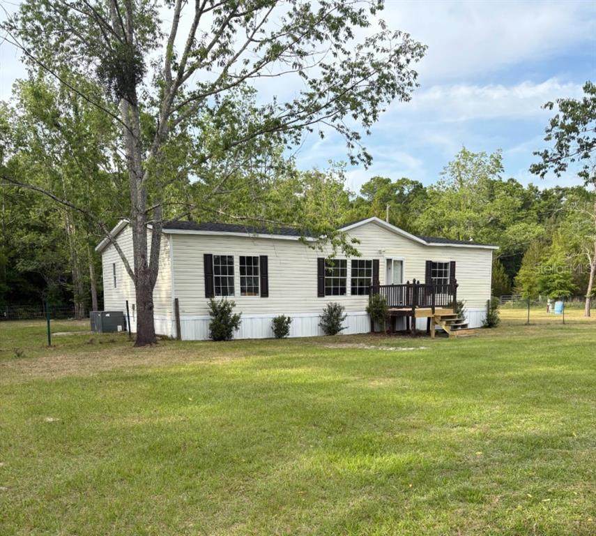 13882 130TH Avenue - Photo 1