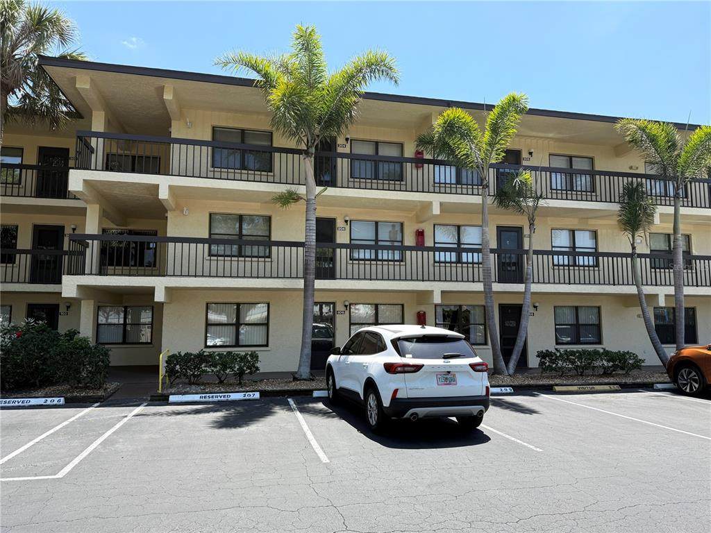 425 30TH Avenue - Photo 1