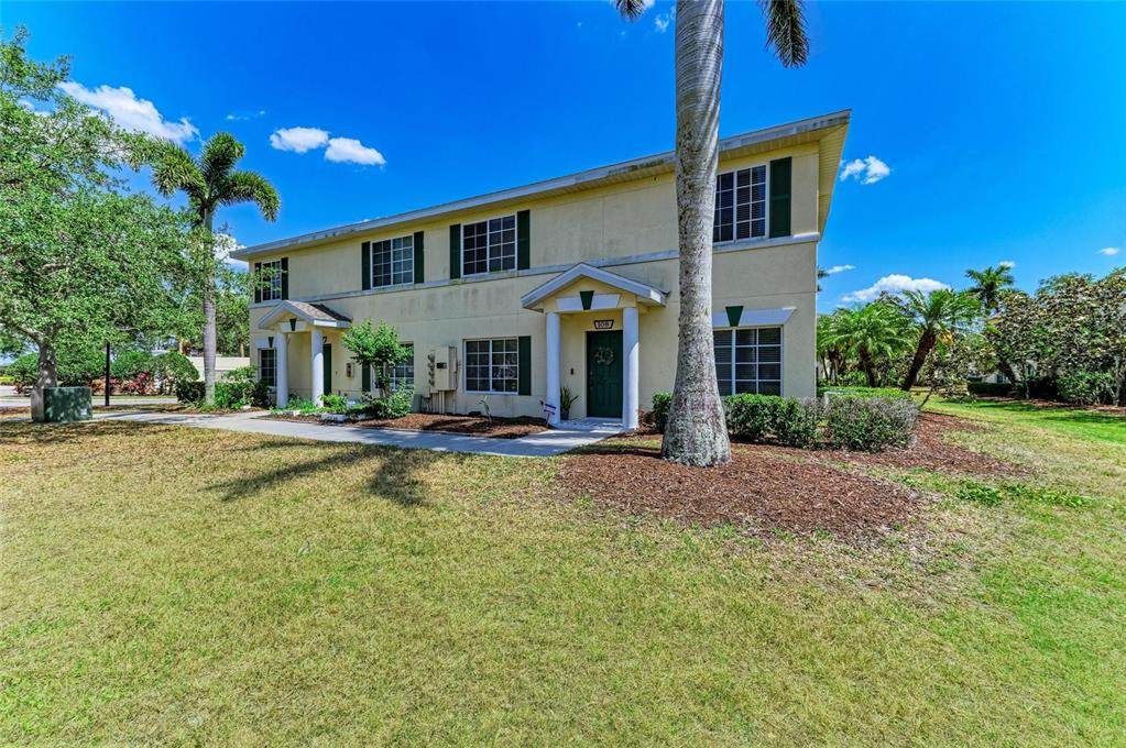 311 Cape Harbour Loop - Photo 1