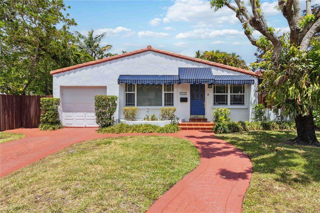 717 73RD Street - Photo 1