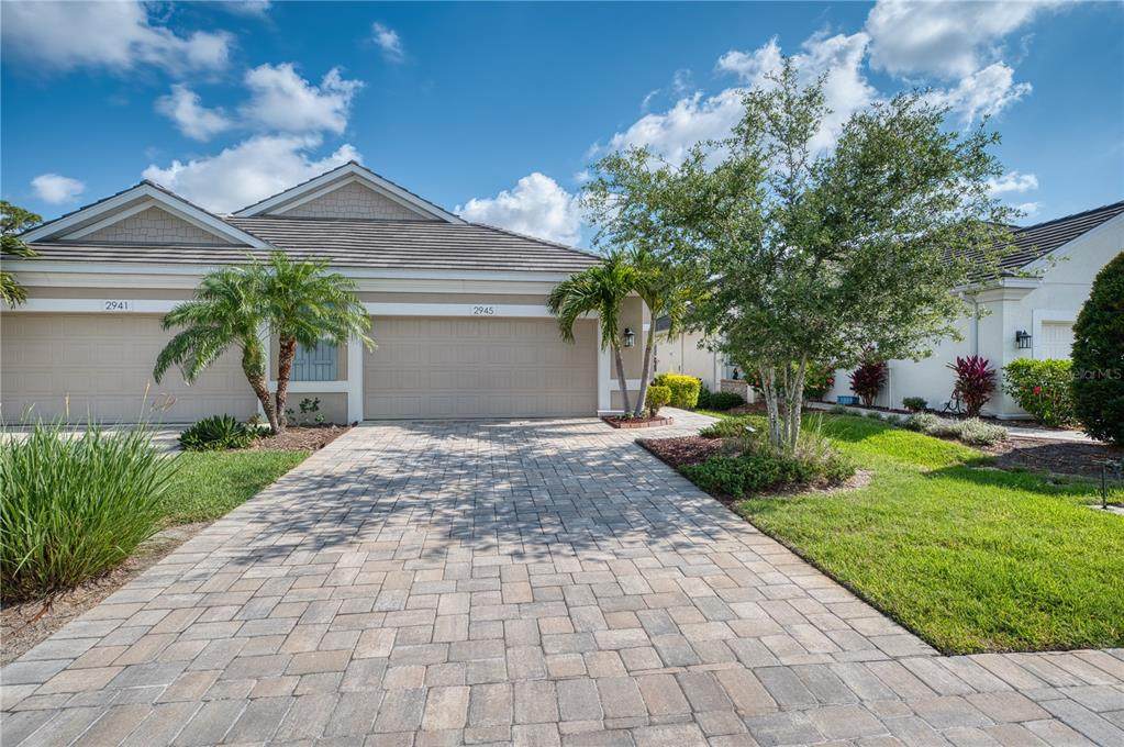 2945 Trustee Avenue - Photo 1