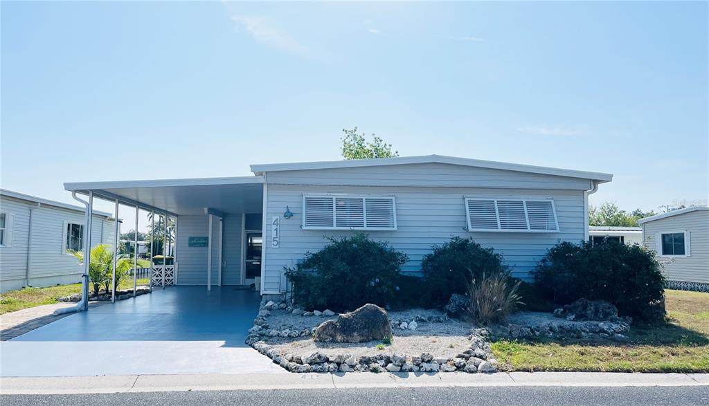 415 Oakwood Boulevard - Photo 1
