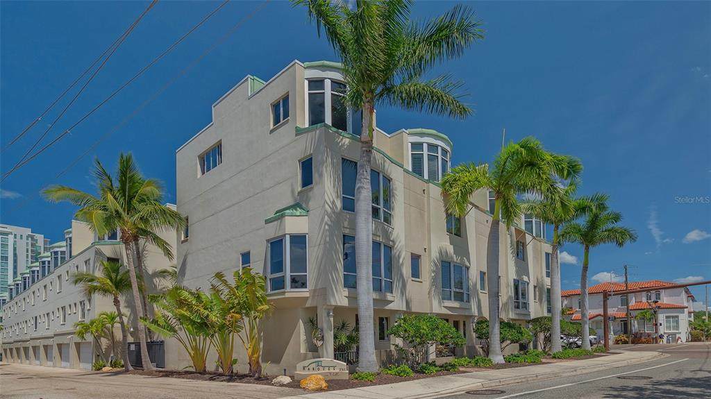 235 Cocoanut Avenue - Photo 1