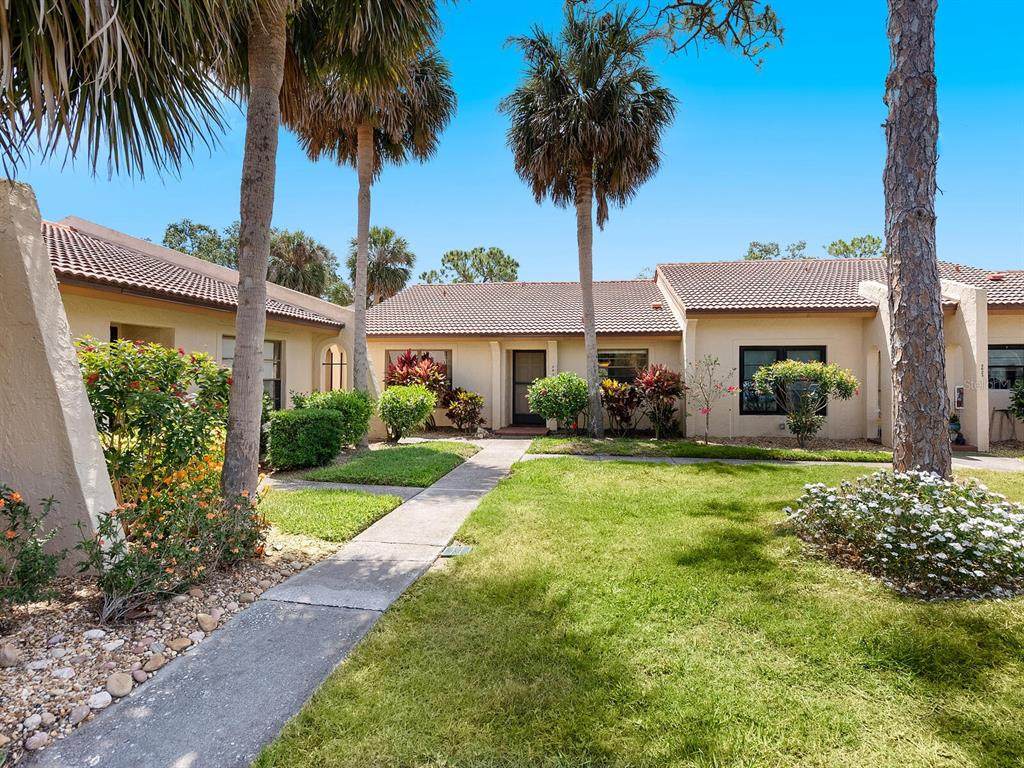 3627 Longmeadow - Photo 1