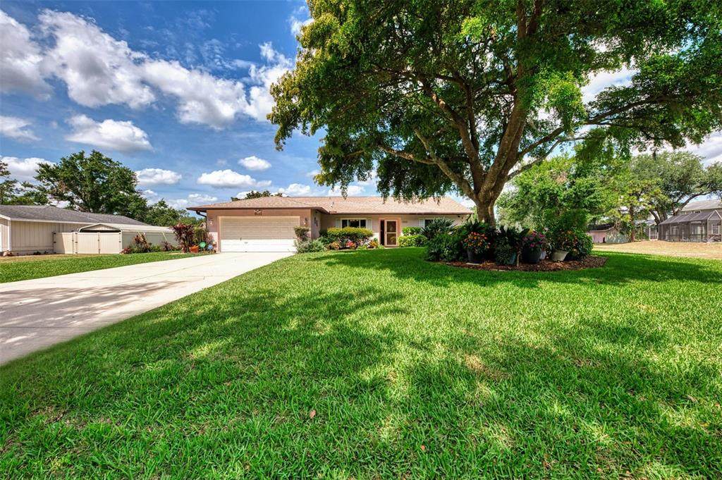 6011 91ST Street - Photo 1