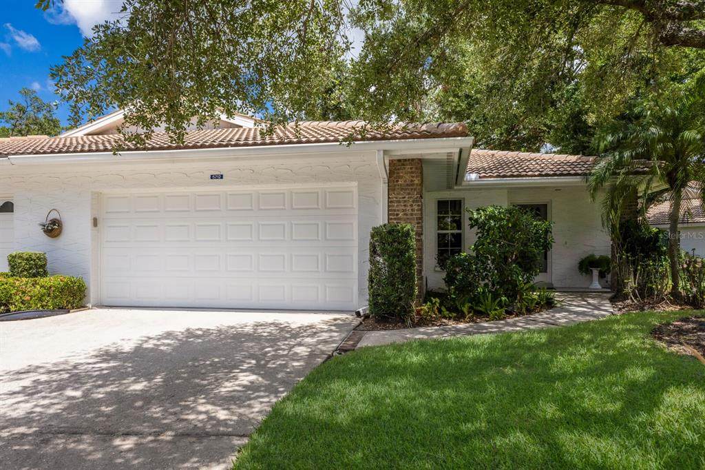 5712 Garden Lakes Drive - Photo 1