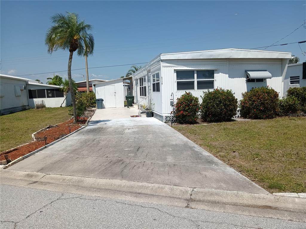 5118 Oakland Hills Avenue - Photo 1