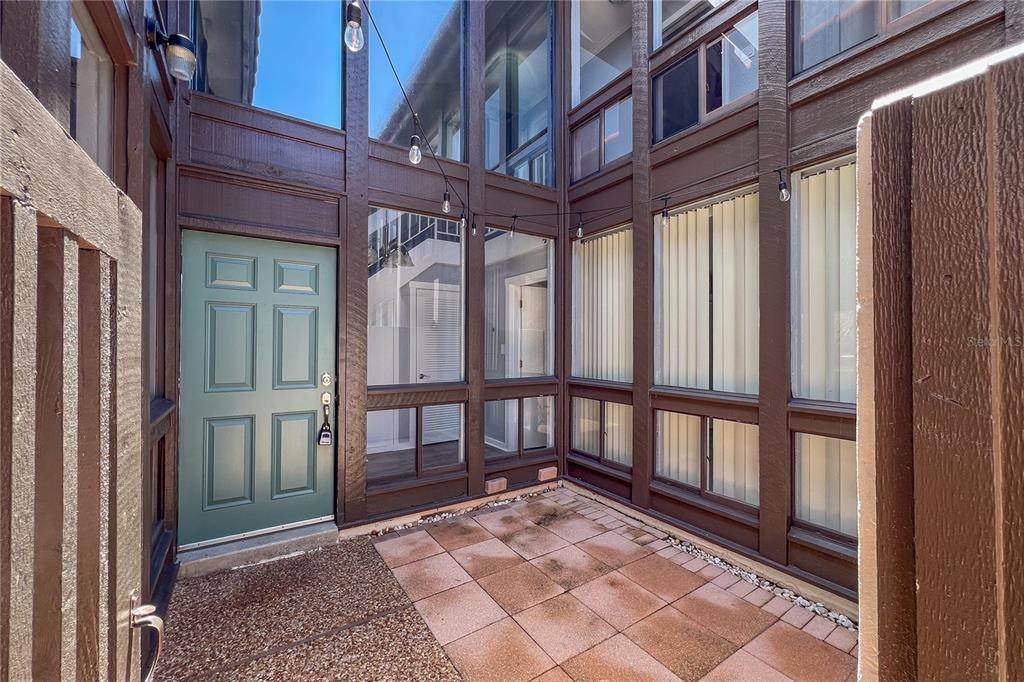 800 Blvd Of The Presidents - Photo 1