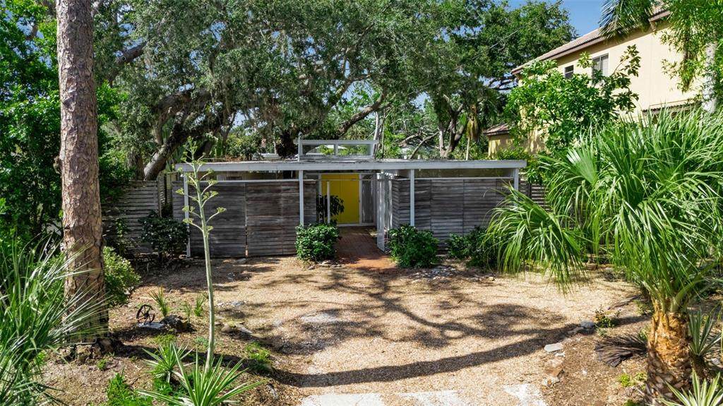 1677 Hyde Park Street - Photo 1