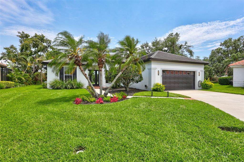 5285 Far Oak Circle - Photo 1