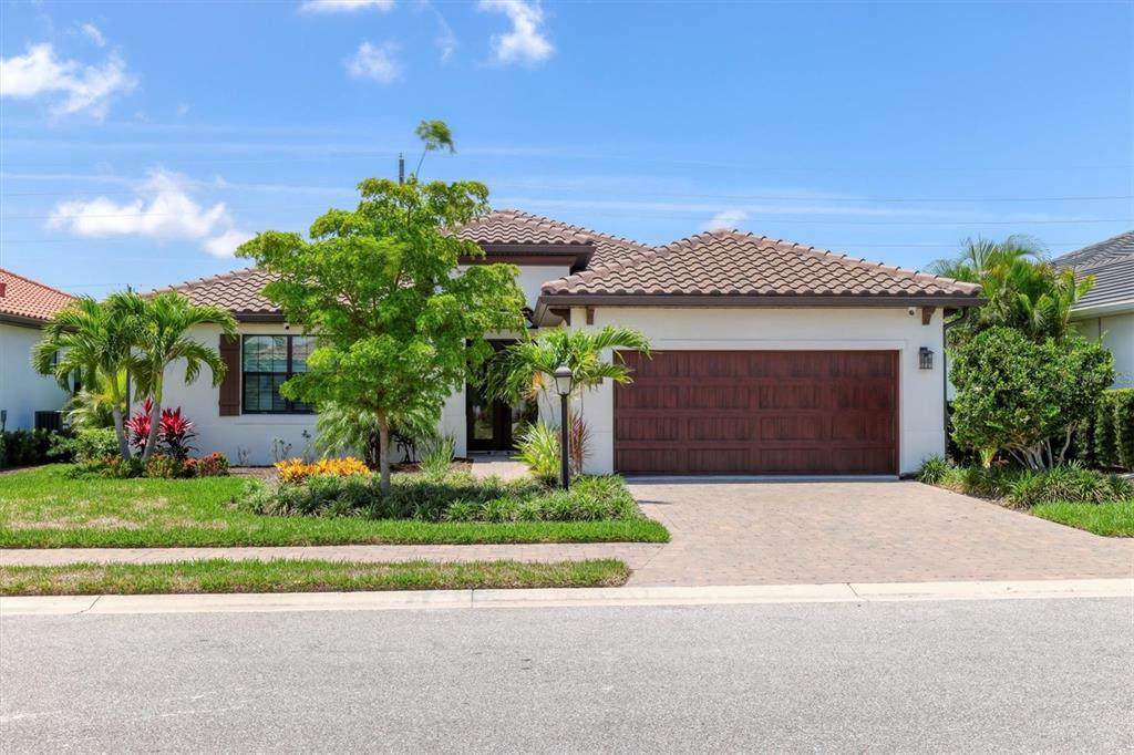 8020 Clearwater Court - Photo 1