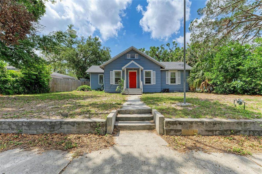 2509 8TH Avenue - Photo 1