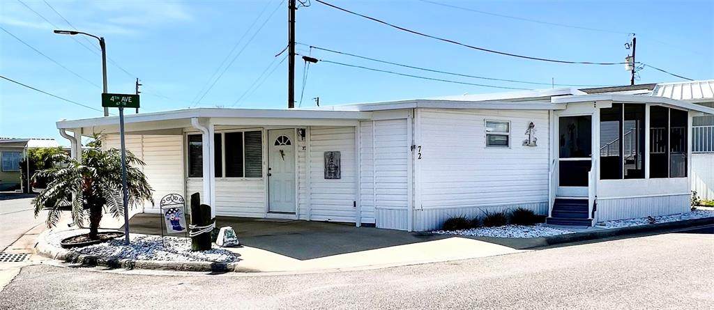 72 4TH Avenue - Photo 1