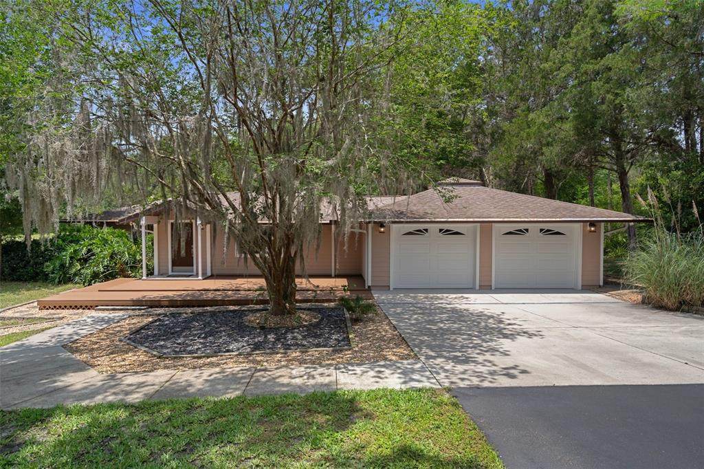22063 Lake Lindsey Road - Photo 1