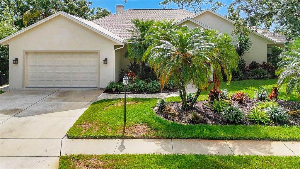 8047 Desoto Woods Drive - Photo 1