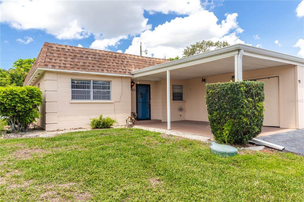 643 Park Circle - Photo 1