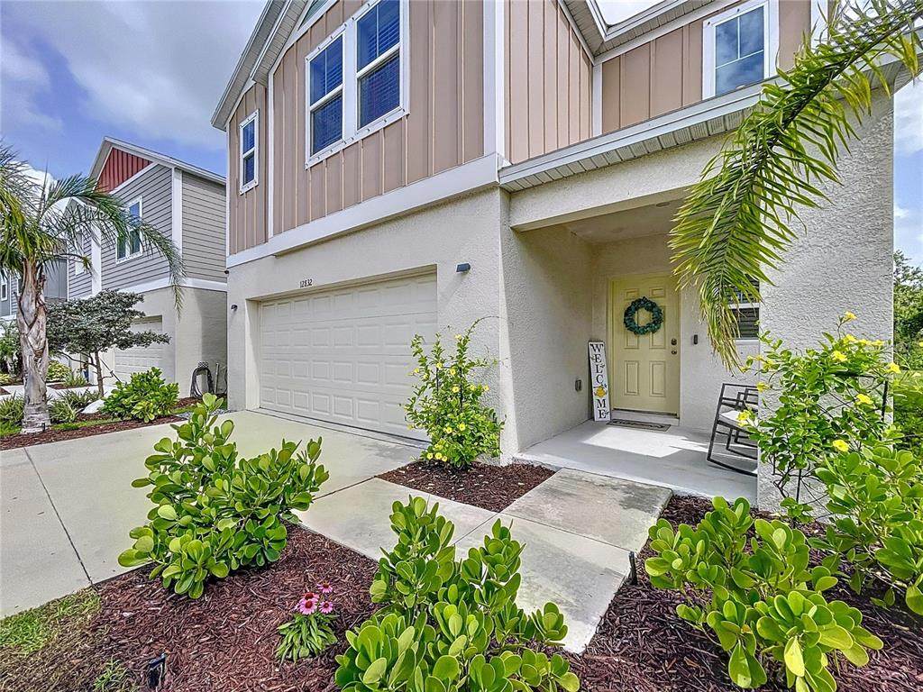 12832 Oak Hill Way - Photo 1