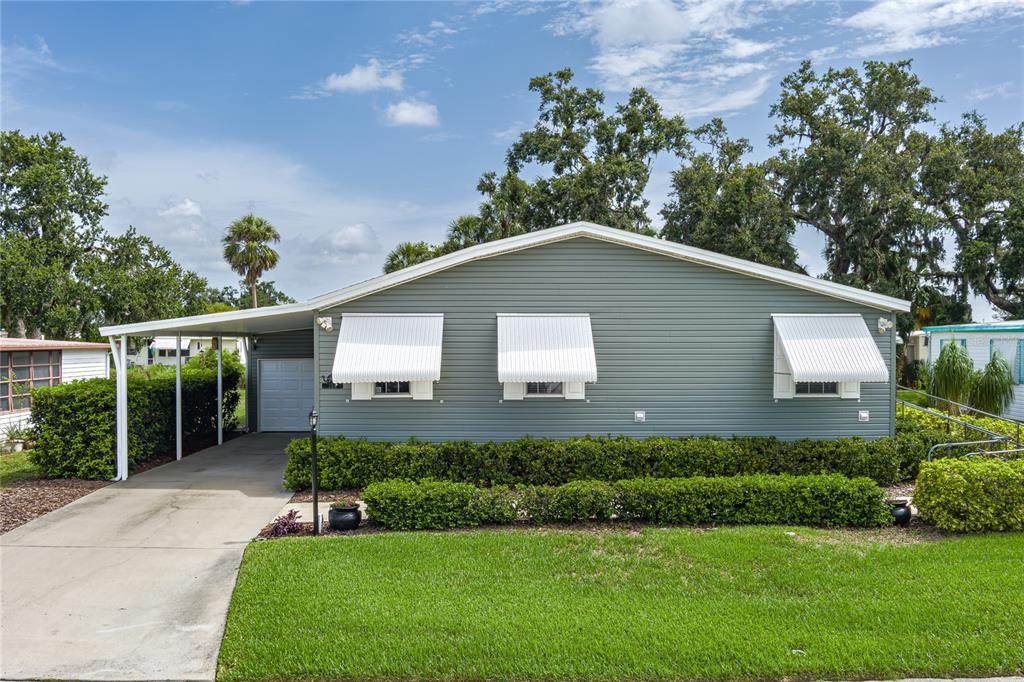 6710 36TH Avenue - Photo 1