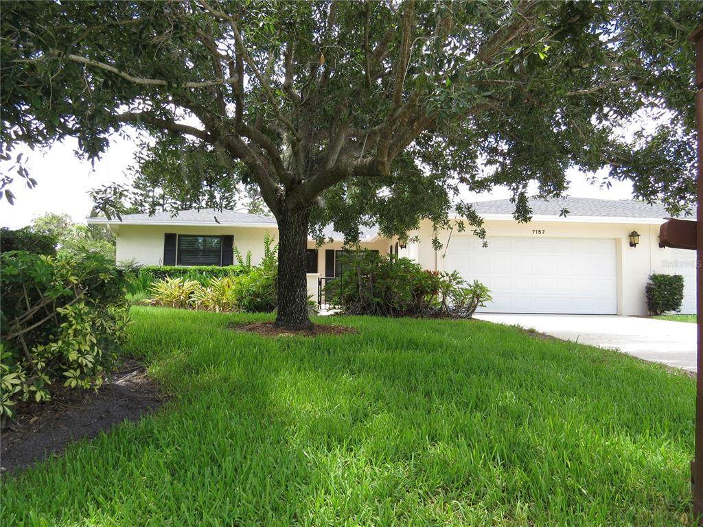 7157 Fairway Bend Circle - Photo 1