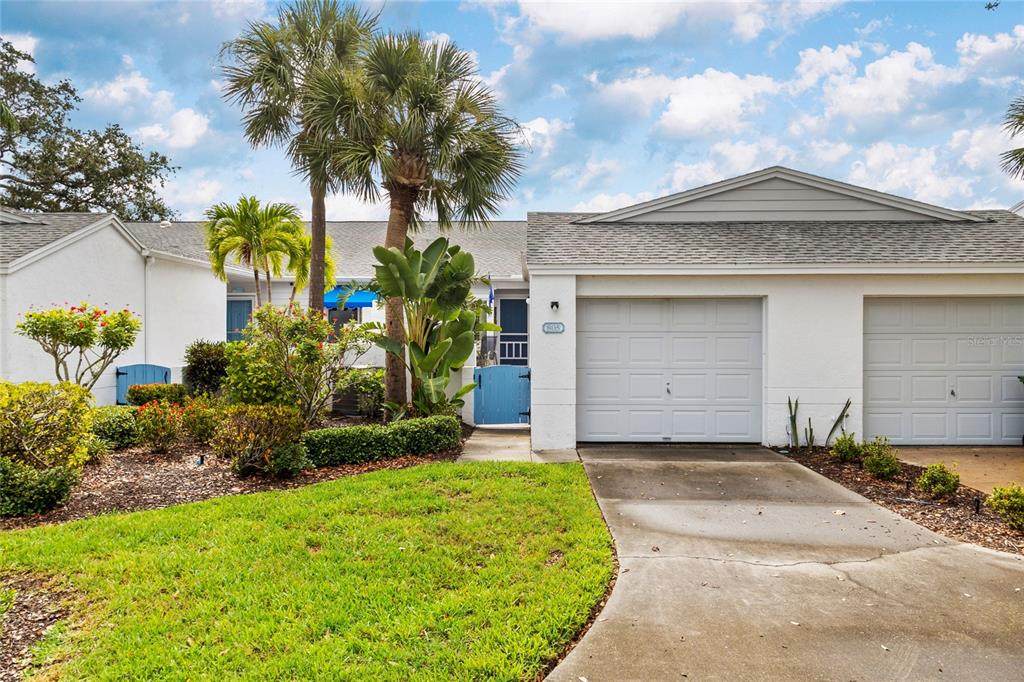 805 Waterside Lane - Photo 1